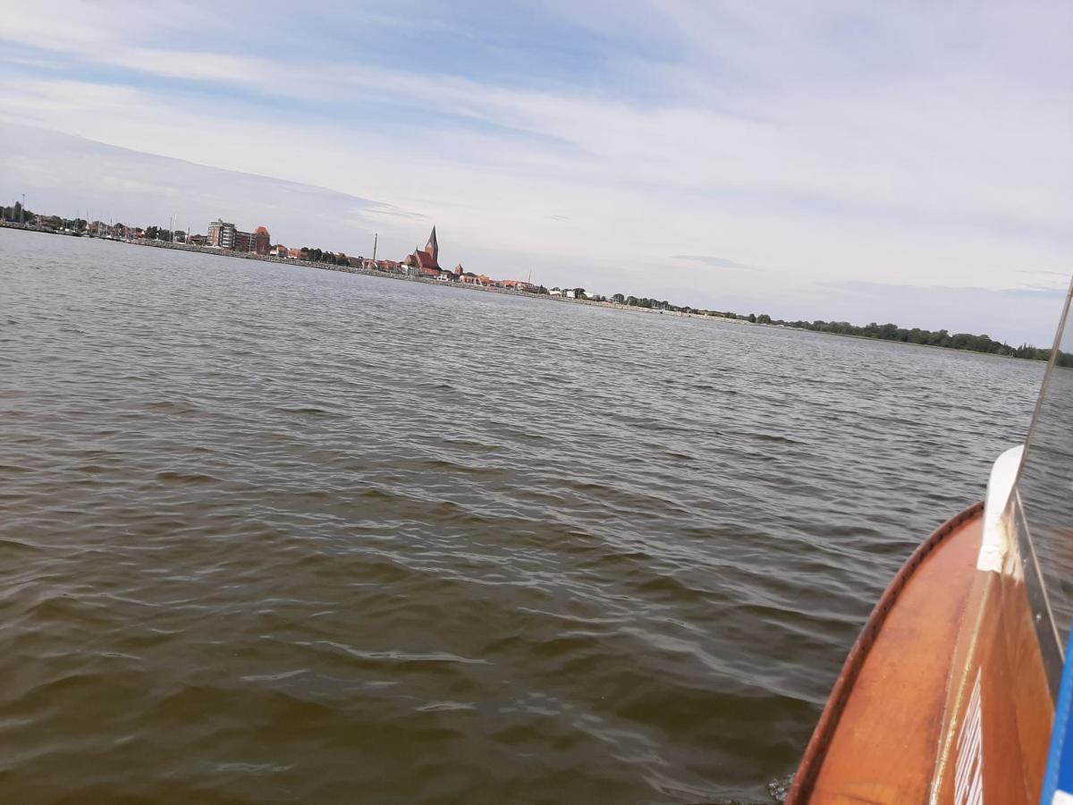 Ostseeurlaub-Барт Екстериор снимка